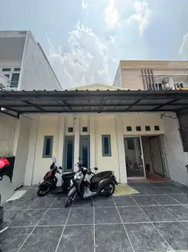 Dijual Rumah nego Pemilik Cocok Untuk usaha lokasi Strategis