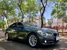 BMW 320i 2018 Bensin