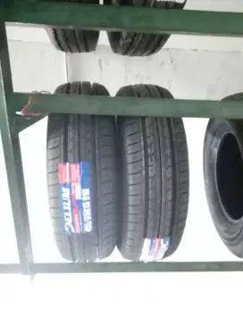 Ban luar mobil 195 65 15