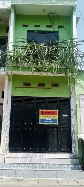 DIKONTRAKKAN RUMAH UNTUK USAHA