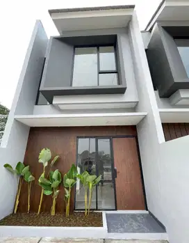 DIJUAL RUMAH 2 LANTAI MODERN 800 JUTAAN TANAH LUAS VIEW PERKEBUNAN