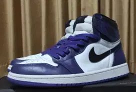 Air Jordan 1 Retro High OG Court Purple sz 43