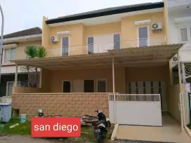 Jual -- rumah san Diego baru Gress 2 lantai ada AC 6 unit