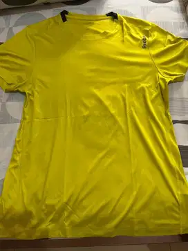 Baju Training Reebok Size XL Slim Fit Original