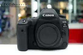 Canon EOS 5D Mark IV SC 2rb Like New Fullset Bok