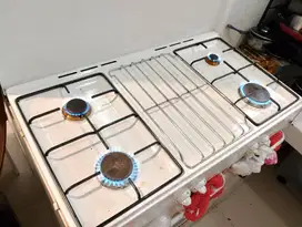 Kompor gas oven italian 4 tungku