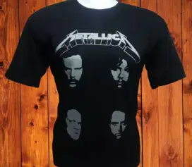 KAOS METALLICA BLACK / BUILT UP / 100% KATUN COMBED 24S REAKTIF