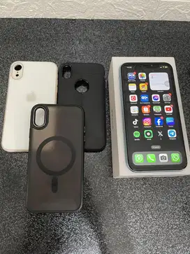 IPHONE XR 256GB LIKENEW