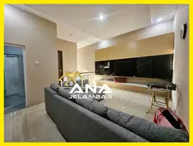 ANA RUMAH BAGUS SEMIFURNISHED UK 4.8X16M DI JELAMBAR ra