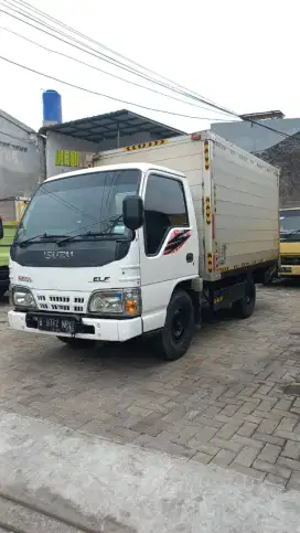 Isuzu ELF NHR 100PS engkel box mulus