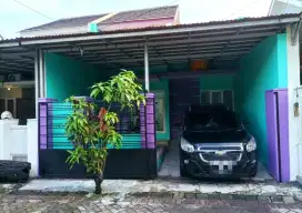 Dijual hunian Di Perum Semanggi