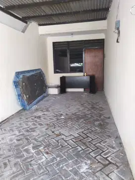 Rumah Sutorejo Utara Kondisi kosongan  Row jalan 2.5 mobil Bebas banji