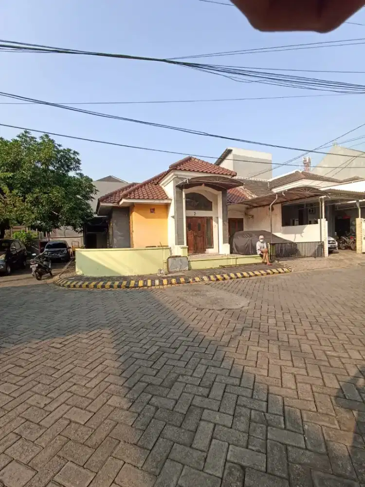 Hunian strategis Wedoro Regency Waru Sidoarjo