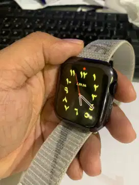 Apple Watch SE (Gen 2) 44mm Midnight