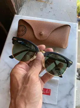 kacamata Ray-Ban club master
