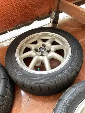 Velg ENKEI JS8 4x100 ET35 R15x6,5