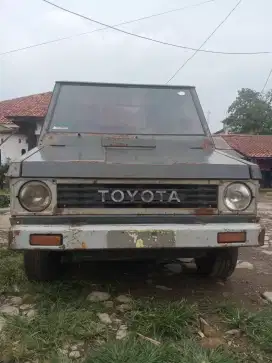 Toyota kijang kotak pick up tahun 1984