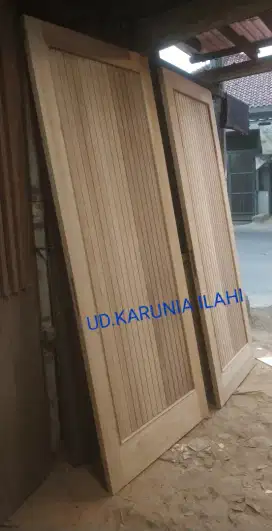PERMEBELAN , KUSEN , DAUN PINTU DLL