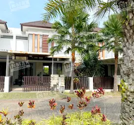 Sewa Rumah Bagus Minimalis 2lt Perum Elit Permata Jingga Full Furnish