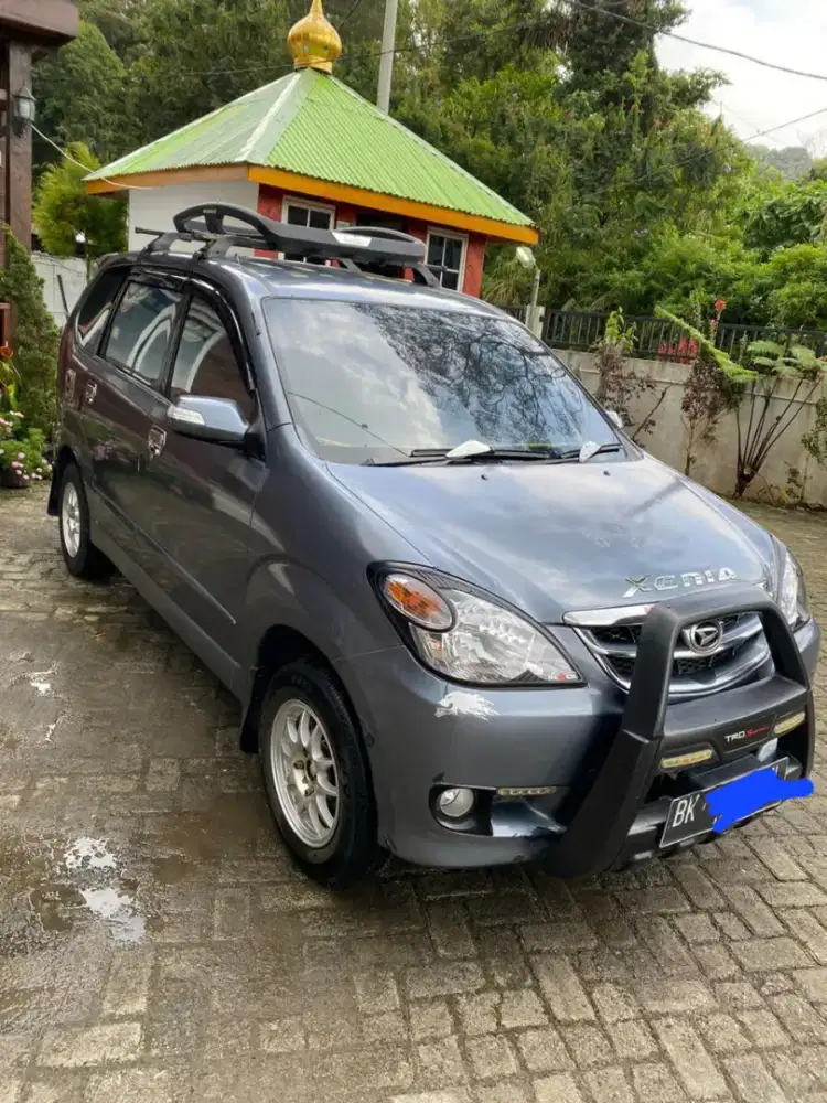 Daihatsu Xenia Li 1.0 tahun 2008 ss lengkap atas nama sendiri