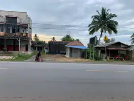 Jual Rumah Pinggir Jalan