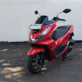 Honda pcx 160 cbs 2023 dp kredit 700ribu