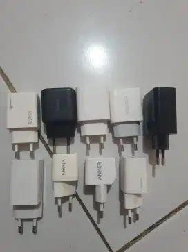 Charger berbagai merk Angker, Aukey, Ugreen, Robot, Vivan, Baseus ori