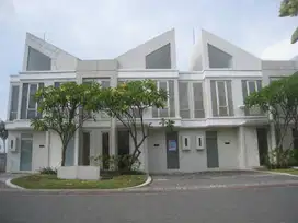 Sewa Rumah 2lantai Minimalis Modern di Grand Pakuwon, Tandes, Surabaya