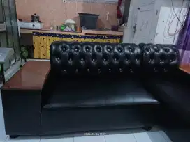 Sofa L ruang tamu