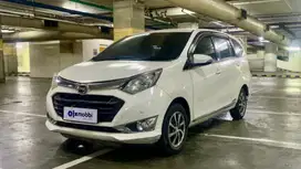 Daihatsu Sigra 1.2 R Bensin-MT 2017 Putih /