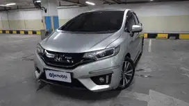 Pajak Panjang TDP 10JT Honda Jazz 1.5 RS Bensin-MT 2014 Abu