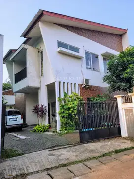 Rumah Cantik 2 Lantai Siap Huni Parigi Baru Pondok Aren Rt14444