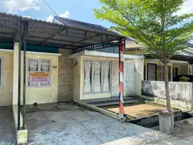 Dijual rumah di OPI Regency 2 - Topaz 1