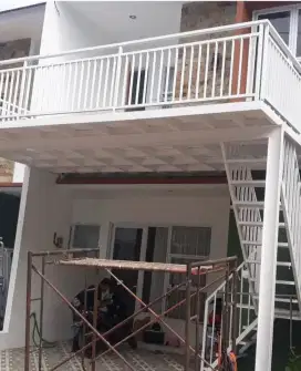 Kanopi balkon minimalis