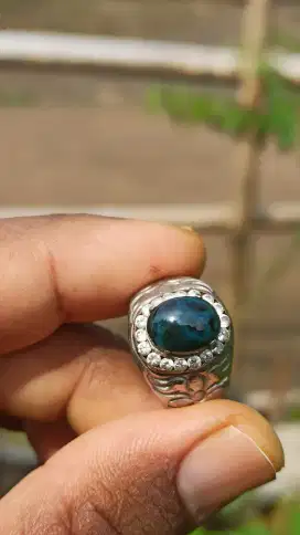 Cincin batu bacan