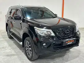 Nissan TERRA VL 2.4 A/T 2018.. eNHa garage Semarang.