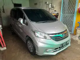 Honda Freed E PSD 2013 Istimewa