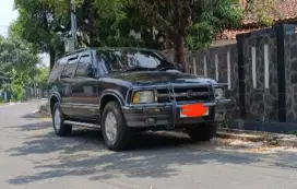 Opel Blazer DOHC 1997 MT Bensin Muluss