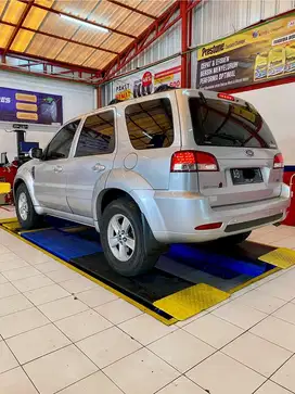 Ford Escape 2.3 AT