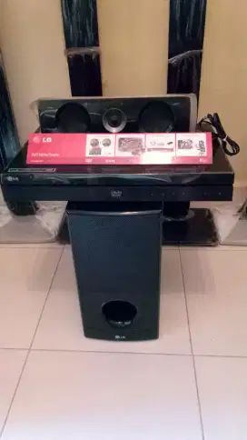 LG DVD HOME THEATER SYSTEM DH 7620 T.