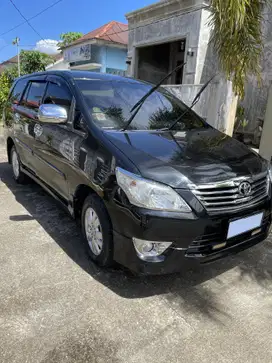 Toyota Kijang Innova 2013 Bensin