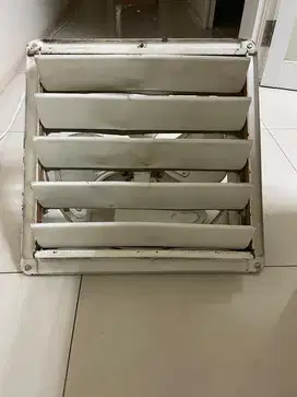 EXHAUST FAN MERK NATIONAL