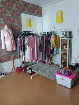 Paket Usaha Butik Wanita 3,5 JUTA