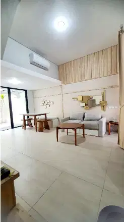 Jual rumah full furnished di Nortwest Park citraland utara surabaya