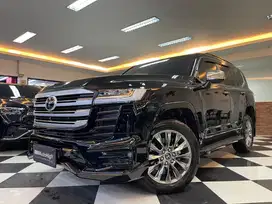 DP10% [Km8.000] Land Cruiser VXR 2023 Black / GR Reg 2024 #AUTOHIGH