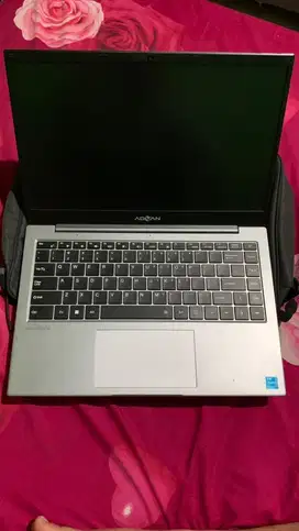 Advan laptop tbook