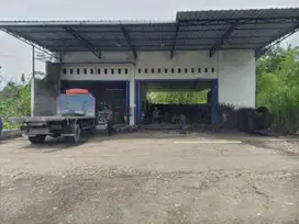 Dijual tanah dan bangunan bengkel dekat alun-alun wangon, banyumas