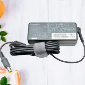 Di jual ae: Charger Laptop Lenovo Original
