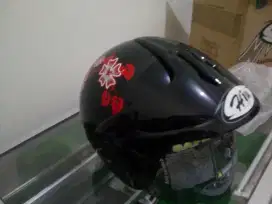 Helm hiu baru,motif