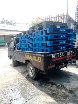 Distributor pallet plastik bekas murah palet plastik bekas